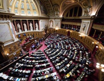 Senado da França autoriza Guiana Francesa a explorar petróleo