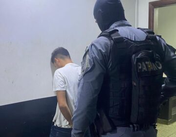 Abordagem em bar termina com prisão por tráfico e apreensão de arma em Macapá