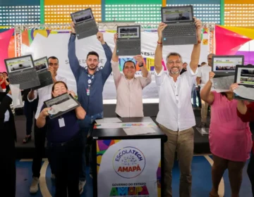 Entrega histórica de 15 mil notebooks e Starlinks moderniza ensino no Amapá