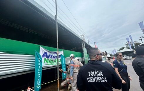 Sob pressão por riscos, Santana volta a suspender carnaval de blocos