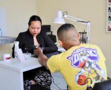 Com maioria de mulheres empreendedoras, Mercado Popular do Açucena é inaugurado