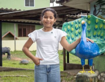 Menina acolhida em Santana mantém vivo o sonho da adoção
