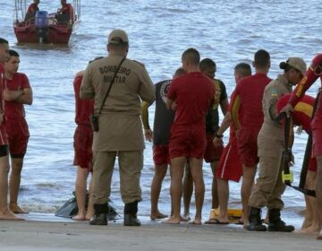 Corpo de jovem que se divertia tomando banho na orla é encontrado após 3h de busca