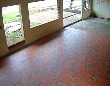 Homem é chamado por trio na porta de casa e executado com mais de 10 tiros