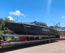 Amapá recebe lancha blindada com sonar e câmeras térmicas para combate ao crime
