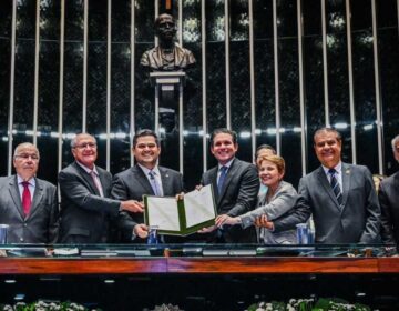 Alcolumbre promulga acordo que cria a maior área de livre comércio do mundo