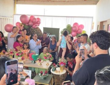 Após mobilização, ajuda chega e garante festa digna a idosa que completou 117 anos no AP