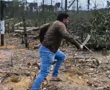 Prefeitura diz que exonerou chefe de gabinete um dia antes de confusão com terçado