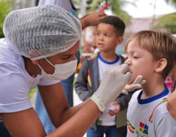 ‘Dia B da Saúde Bucal’ leva prevenção às escolas de Pedra Branca