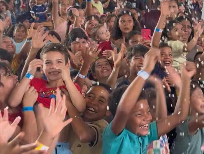 Prefeitura de Pedra Branca finaliza programação de Páscoa com entrega de mais de 2 mil ovos