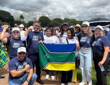 PEC da Enfermagem avança no Senado e reforça vínculo entre salário e carga horária