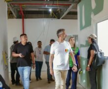 Clécio entrega escola histórica, avança com hospital e inaugura muro de arrimo em Amapá