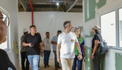 Clécio entrega escola histórica, avança com hospital e inaugura muro de arrimo em Amapá