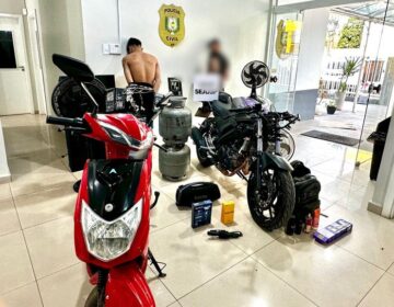 Apreendido, adolescente confessa ter ordem de facção para invadir casas e expulsar moradores