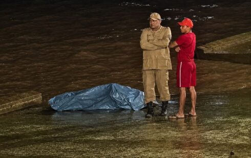 Tentativa de travessia a nado termina em morte na Orla do Perpétuo Socorro
