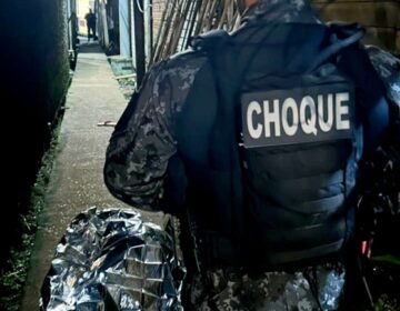 Após recusar entregar arma, suspeito atira contra equipe do Bope e morre em confronto