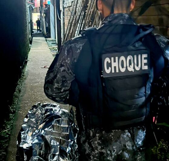 Após recusar entregar arma, suspeito atira contra equipe do Bope e morre em confronto