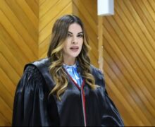 Juíza acata pedido da PF e derruba perfis de fake news que custaram R$ 25 milhões da PMM