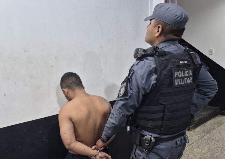 Após flagra na contramão e fuga em alta velocidade, polícia prende “entregador do tráfico”