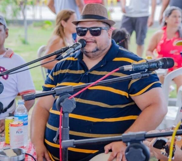 Comentário de radialista sobre corpo de treinador gera reações e nota de repúdio no AP