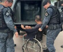 Cadeirante conhecido como “Tio Fantasma” é preso por tráfico de drogas