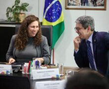 Ministra Esther Dweck cumpre agenda no Amapá e anuncia reabertura de prazo da transposição