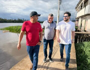 Acácio acompanha obras e implantação da telemedicina em Vitória do Jari