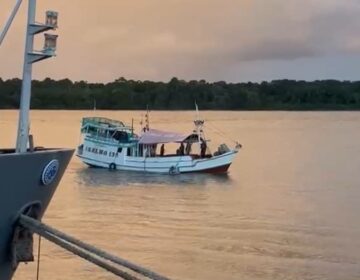 Falta de resposta por rádio gera suspeita e embarcação é apreendida na costa de Amapá e Pará