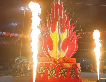 Forrozão Tartarugal começa com fogueira de 8 metros e show pirotécnico