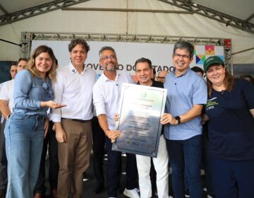 Infovia com 800 km de fibra óptica é entregue no Amapá
