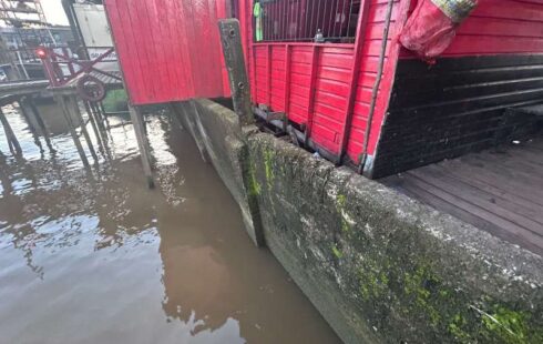 Prefeitura de Santana é condenada a recuperar muro de arrimo na orla do Amazonas