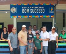Comunidades quilombola e ribeirinha ganham duas escolas reformadas em Itaubal