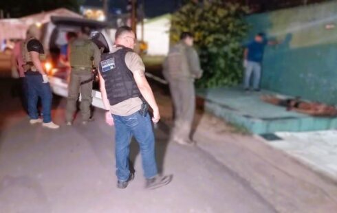 Suspeito de matar policial civil é morto em confronto e outro se apresenta à polícia