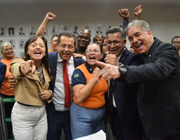 Dorinaldo comemora aprovação da PEC que garante aposentadoria especial a agentes de saúde e endemias