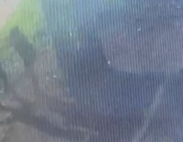 Mulher é morta a facada após rejeitar investida de homem em bar