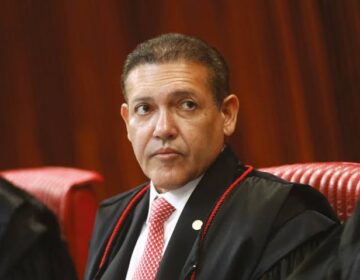 Presidente do TSE põe em dúvida crime eleitoral e suspende cassação de Toinho Garimpeiro
