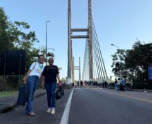 Sem visto, mãe atravessa fronteira para reencontrar filha e conhecer neto na Guiana Francesa