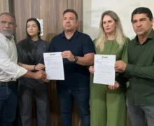 Erros da oposição levam Câmara a arquivar CPI interna