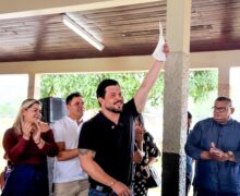 Acácio garante R$ 668 milhões em recursos para o Amapá