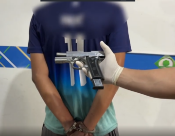 Adolescente confessa execução de motorista de aplicativo e polícia apreende pistola usada no crime