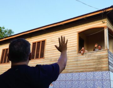 Dorinaldo combina presença nos municípios e balanço do mandato na campanha à reeleição