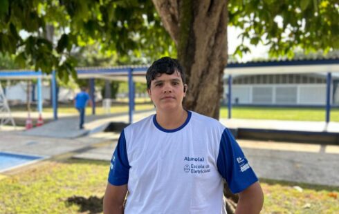 Filho que trabalhava em obras com o pai será eletricista formado pela Equatorial e Senai