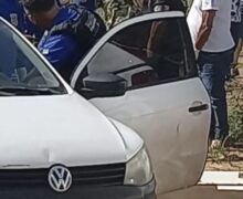 Foto reveladora: A frieza do suspeito de matar a esposa na cena do crime