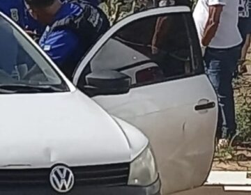 Foto reveladora: A frieza do suspeito de matar a esposa na cena do crime
