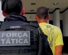 Polícia prende homem procurado por homicídio durante abordagem de rotina