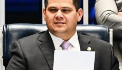 Alcolumbre articula e CCJ da Câmara aprova PEC 47