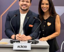 Em debate, Acácio apresenta projetos, avanços e defende experiência: ‘não vou começar do zero’