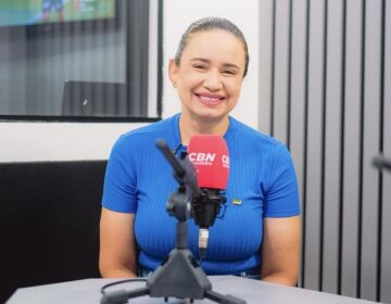 Alliny critica quem falta a entrevistas e questiona preparo para o Senado