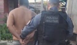Dono de comércio de fachada é preso com crack e cinco celulares