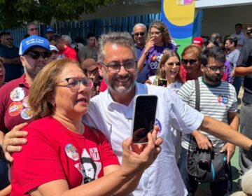 “Agradeço a Deus pela campanha, a virada chegou”, diz Clécio ao votar em Macapá